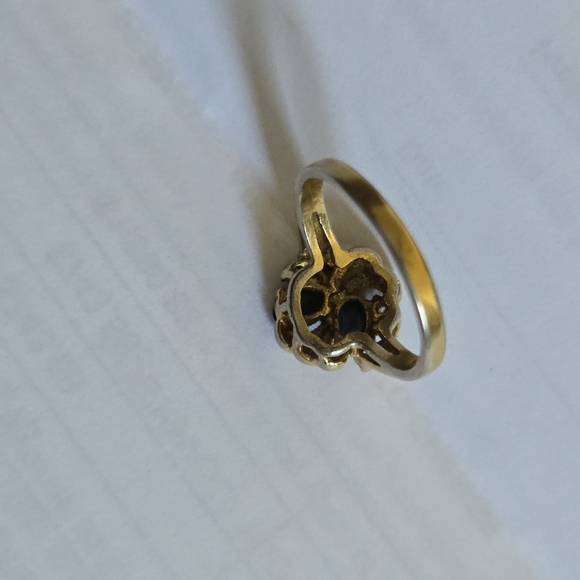 Ring - Picture 3 of 5